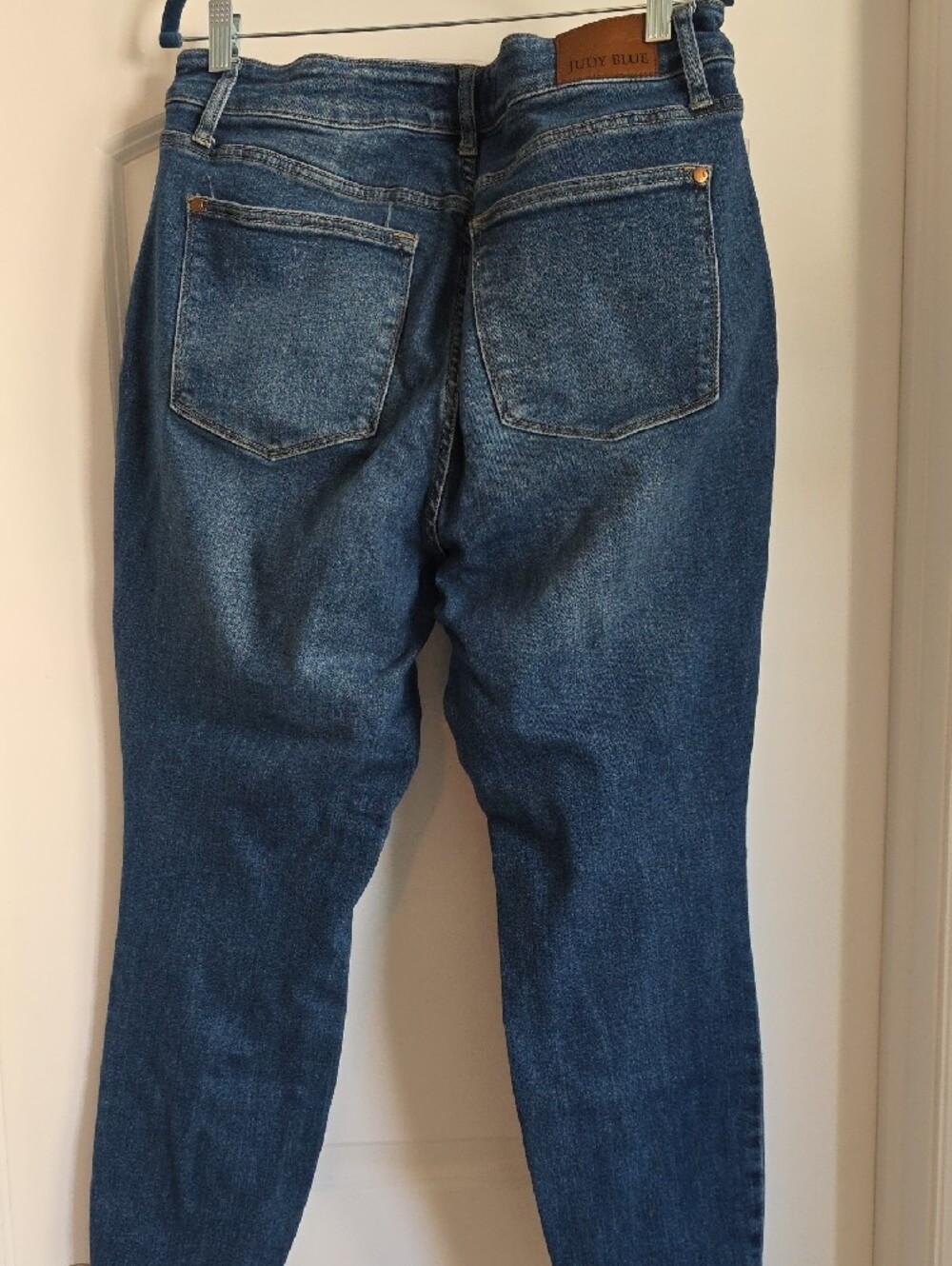 EUC Judy Blue 16W Medium Wash Boyfriend Jeans with Front Patch Pockets - Picture 3 of 10